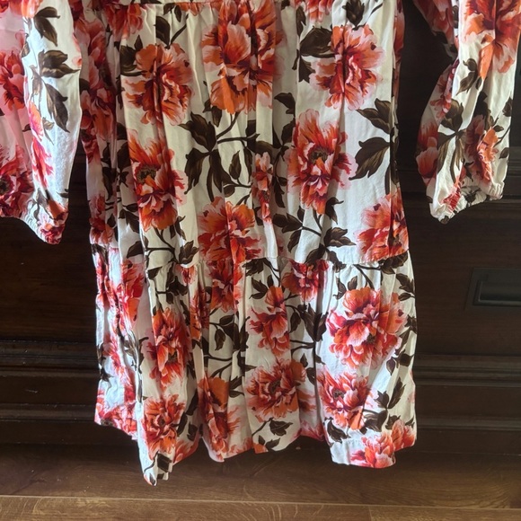 Old Navy Floral long sleeve Dress in size M - Picture 3 of 7